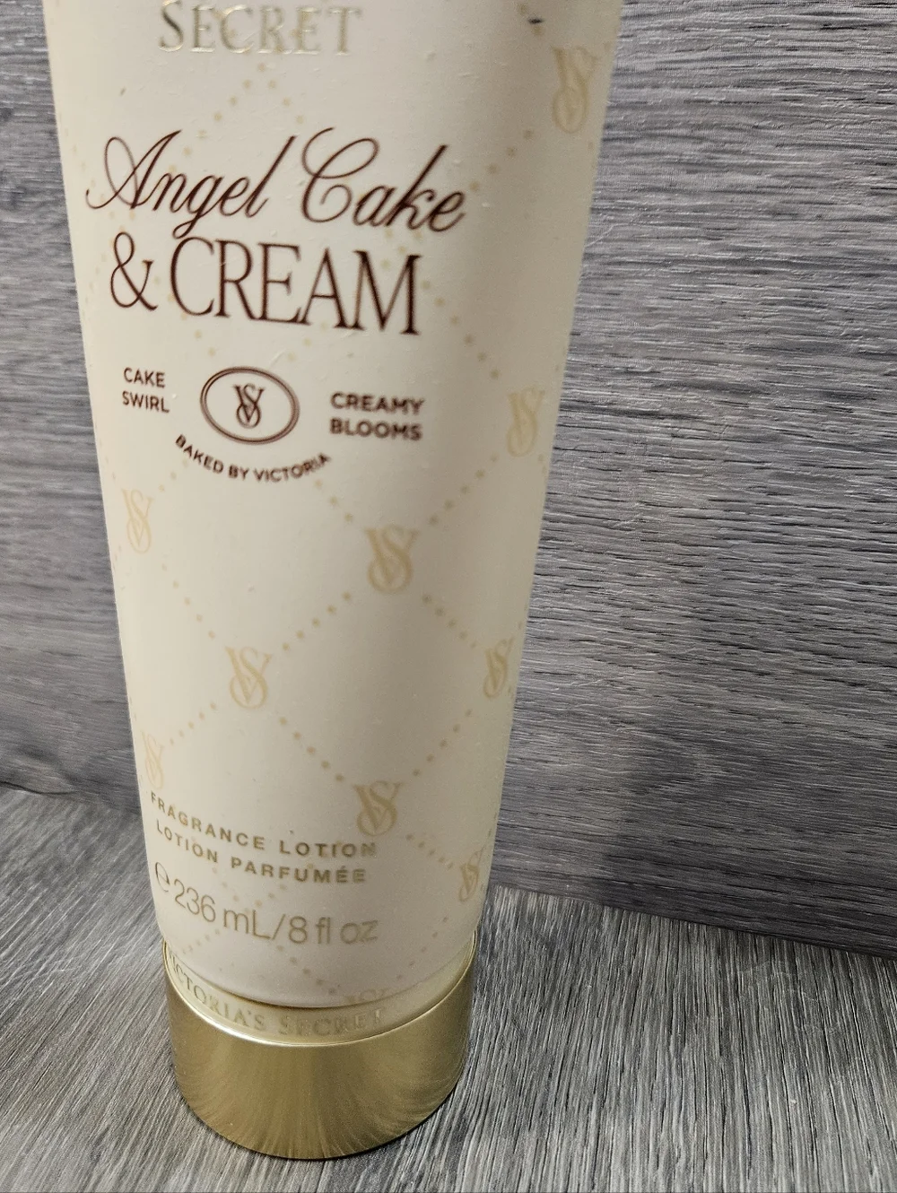 Victoria's Secret ANGEL CAKE & CREAM Body Mist & Lotion Set NEW BAKED BY VS